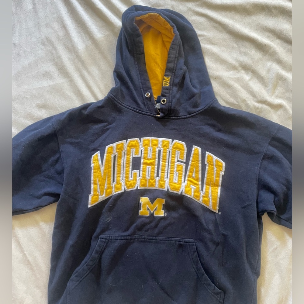 University of Michigan cut-off hoodie